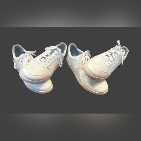 NWOB Everlane The ReLeather® Court Sneaker Off White with Gray, Size 9. - Picture 2 of 15